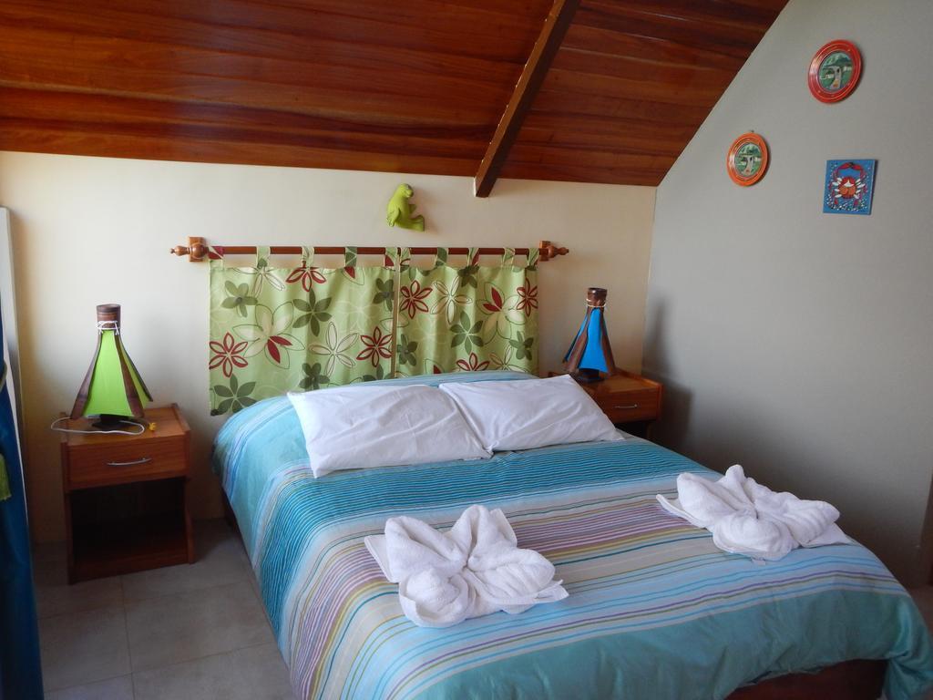 Hospedaje Casa Soleil Puerto Villamil Habitación foto